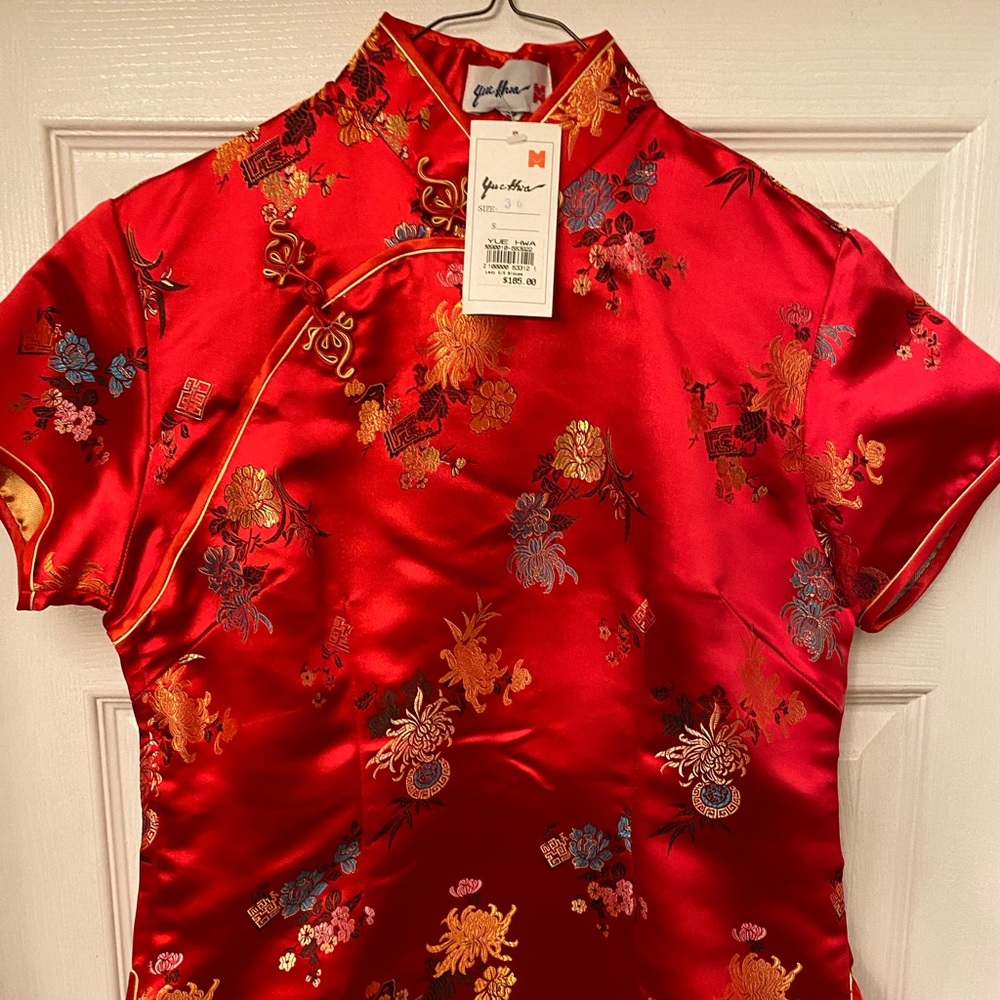 Ladies small mandarin collar blouse NWT